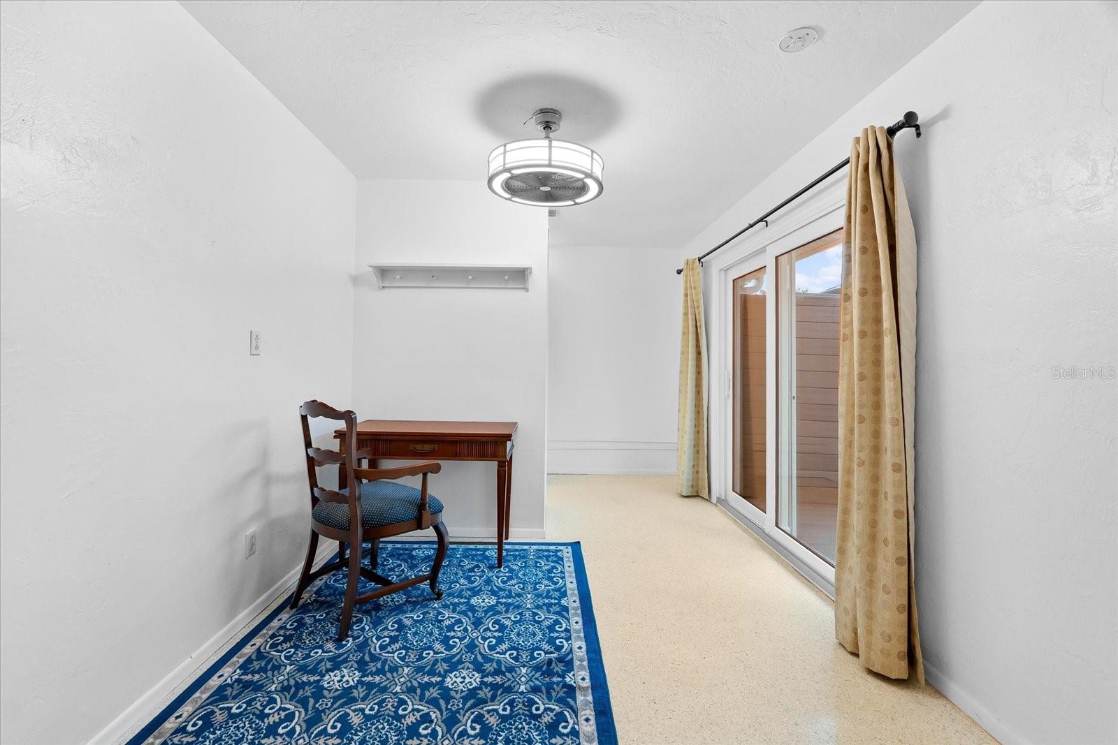Image 40 of 94 For 2505 Croton Avenue