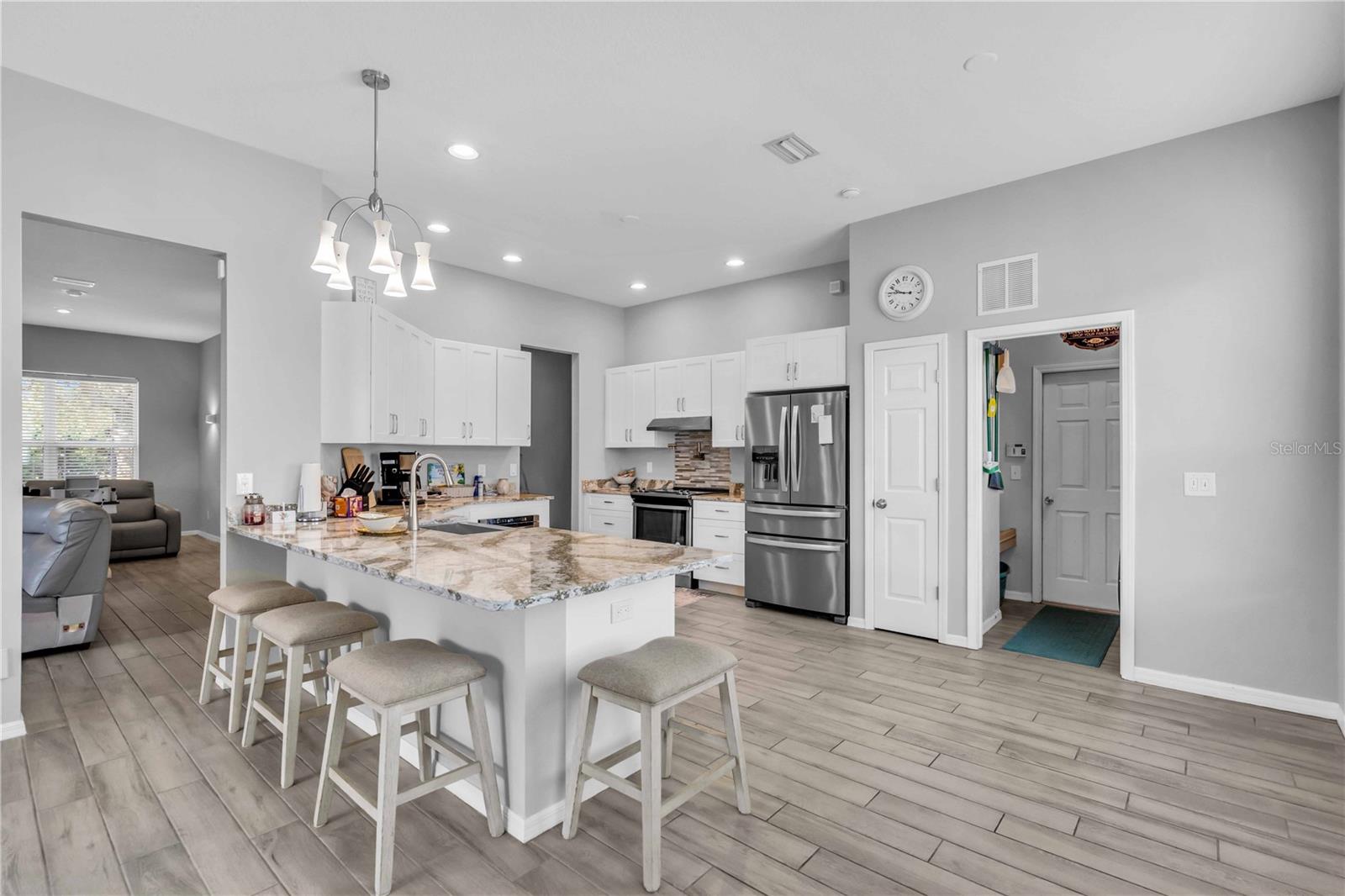 Image 13 of 20 For 11325 Durham Street