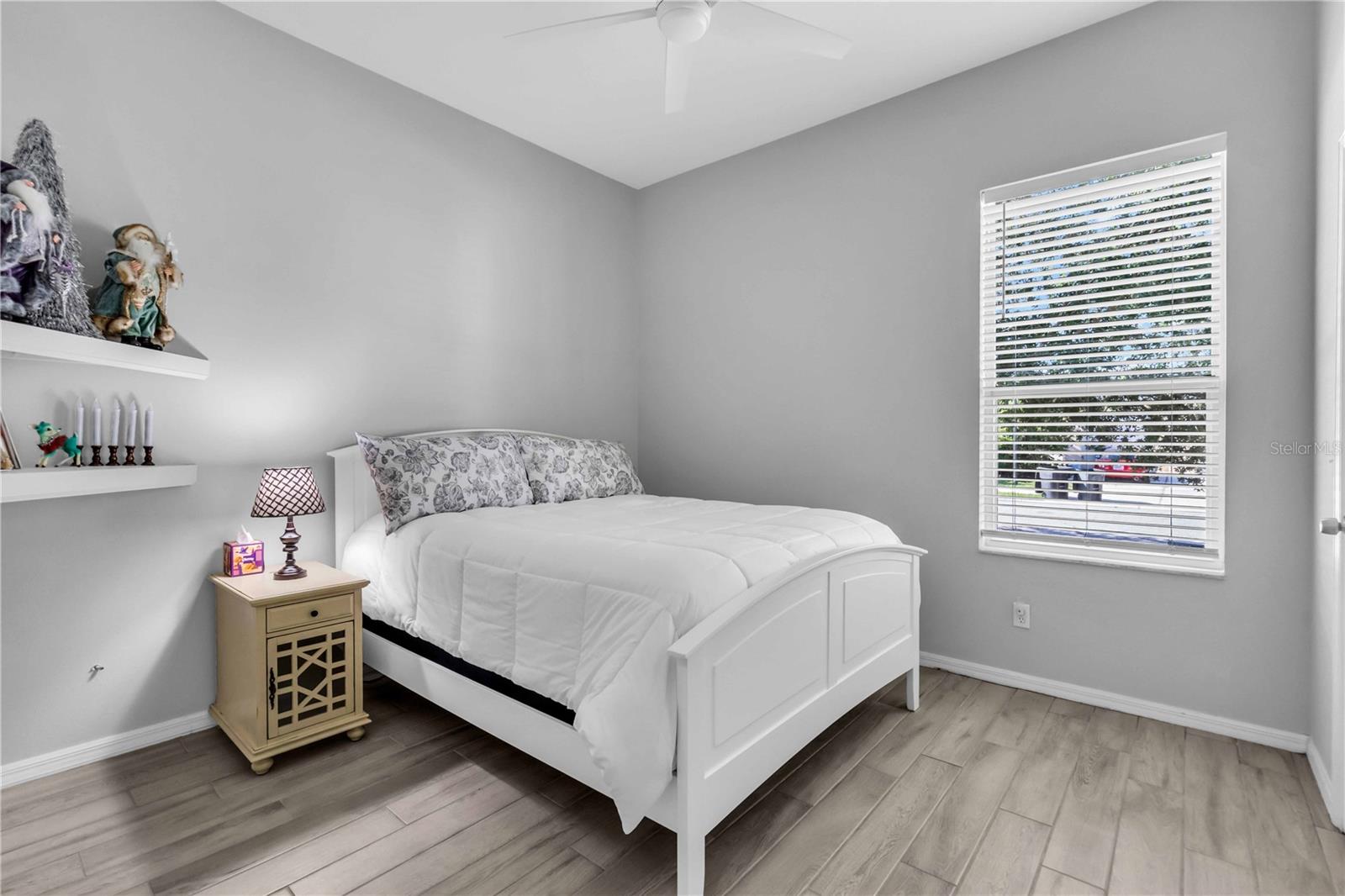 Image 17 of 20 For 11325 Durham Street
