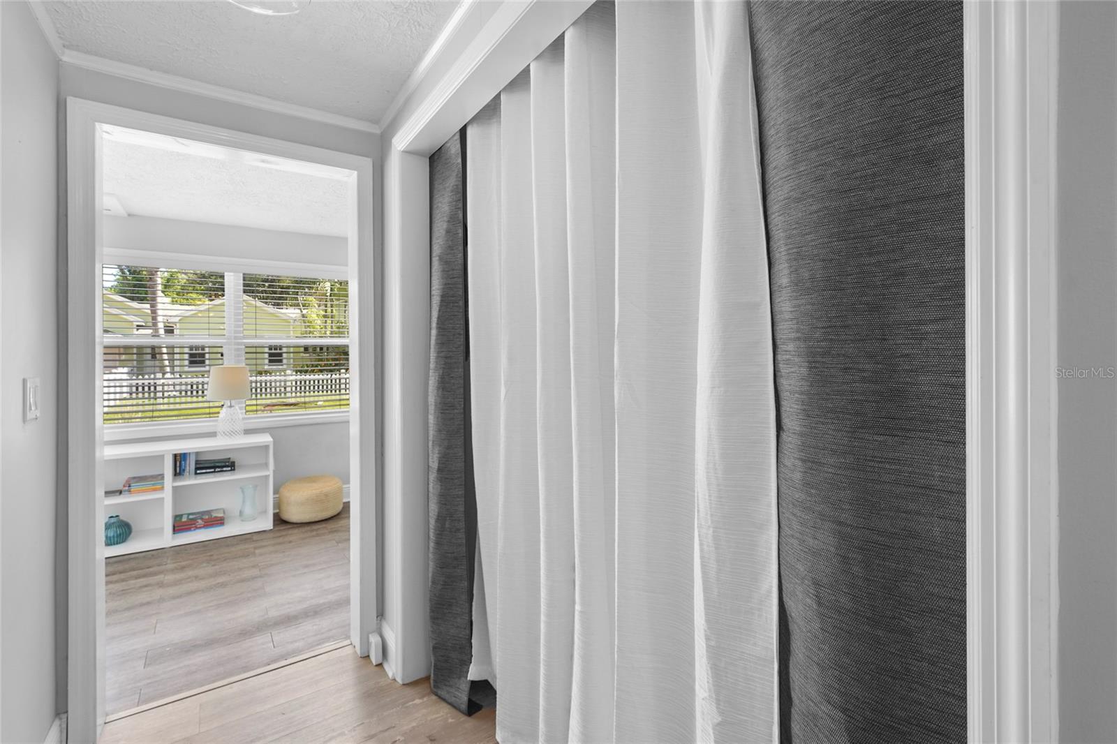 Image 16 of 86 For 2705 2nd Avenue W