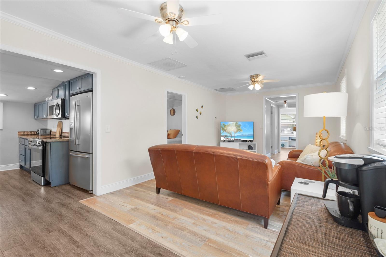 Image 22 of 86 For 2705 2nd Avenue W