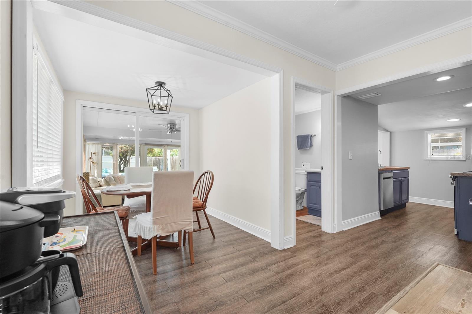 Image 32 of 86 For 2705 2nd Avenue W
