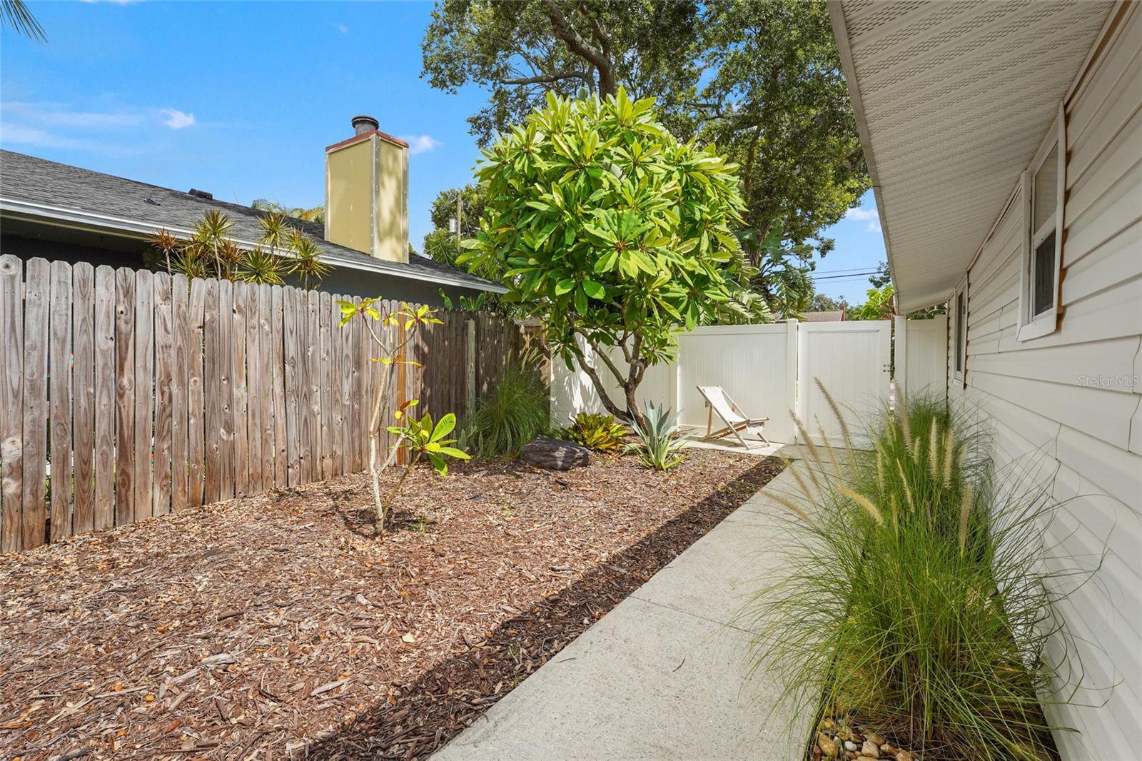 Image 75 of 86 For 2705 2nd Avenue W