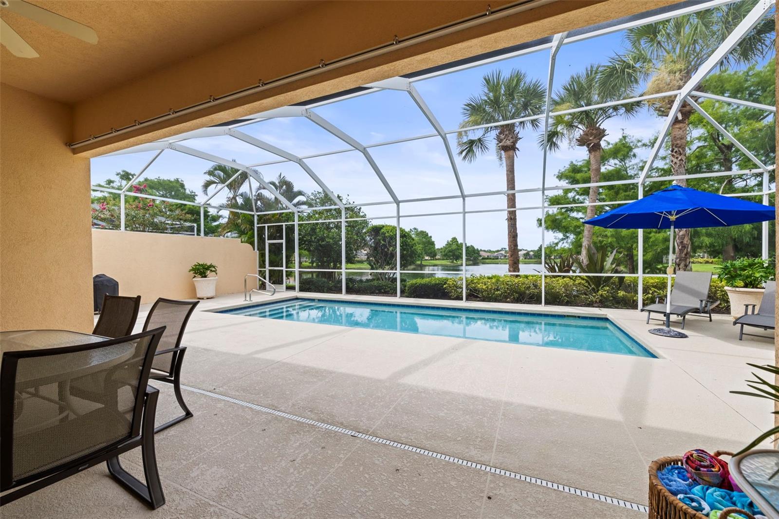 Image 32 of 69 For 5804 Valente Place