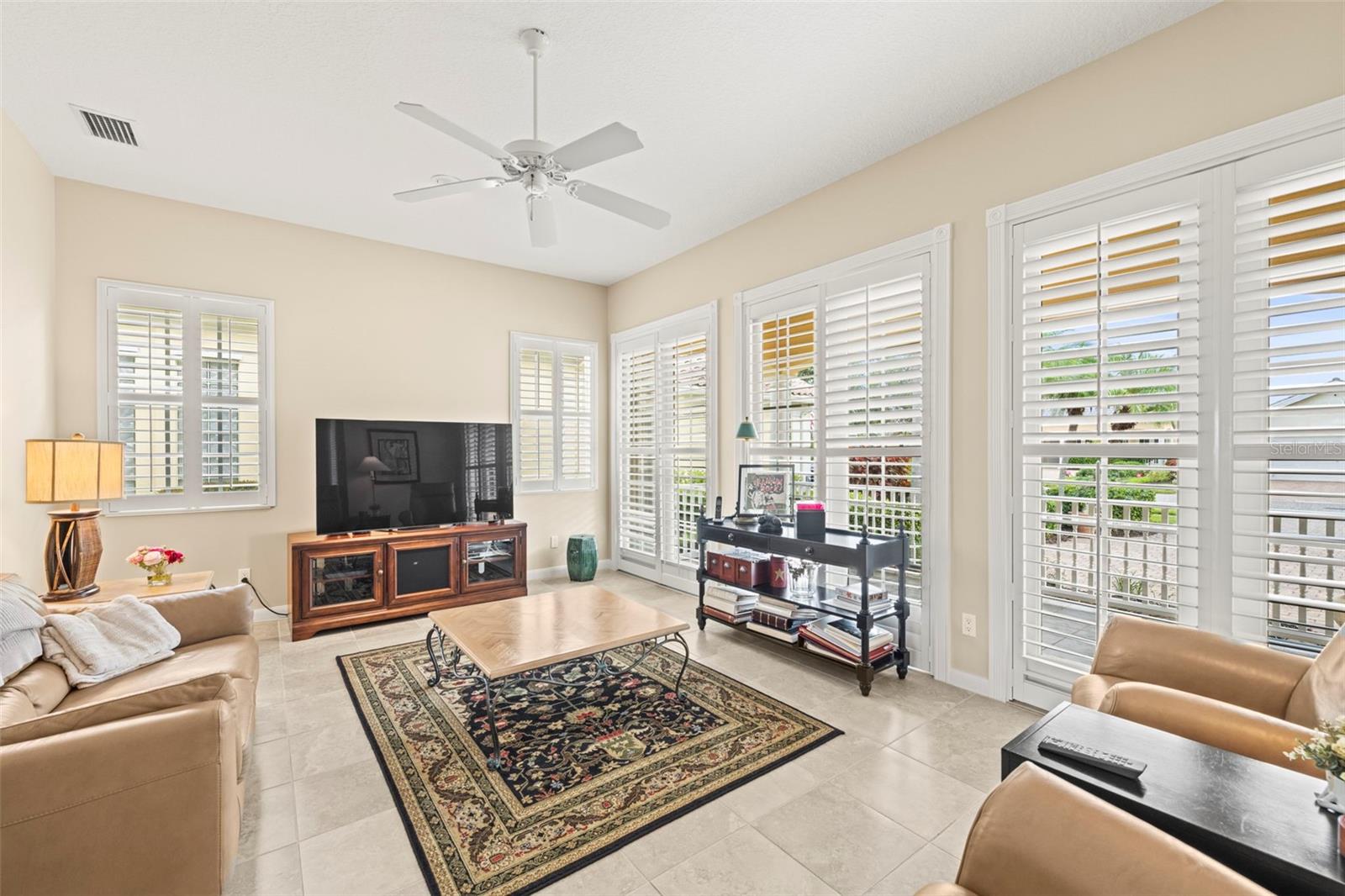 Image 7 of 69 For 5804 Valente Place