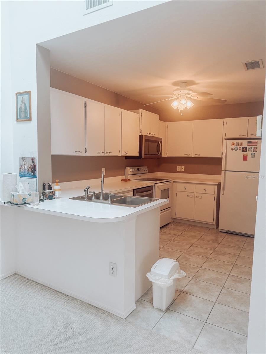 Image 11 of 22 For 3300 Loveland Boulevard 802
