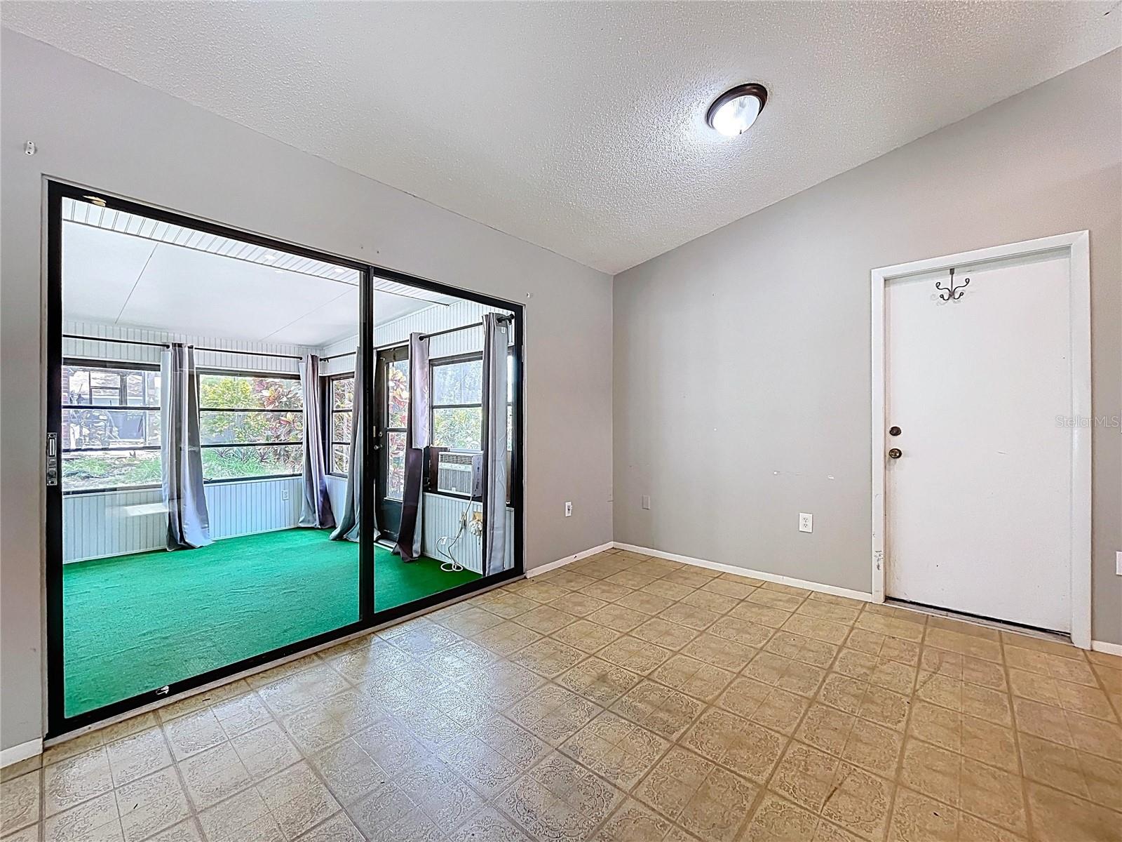 Image 23 of 64 For 903 72nd Street Nw