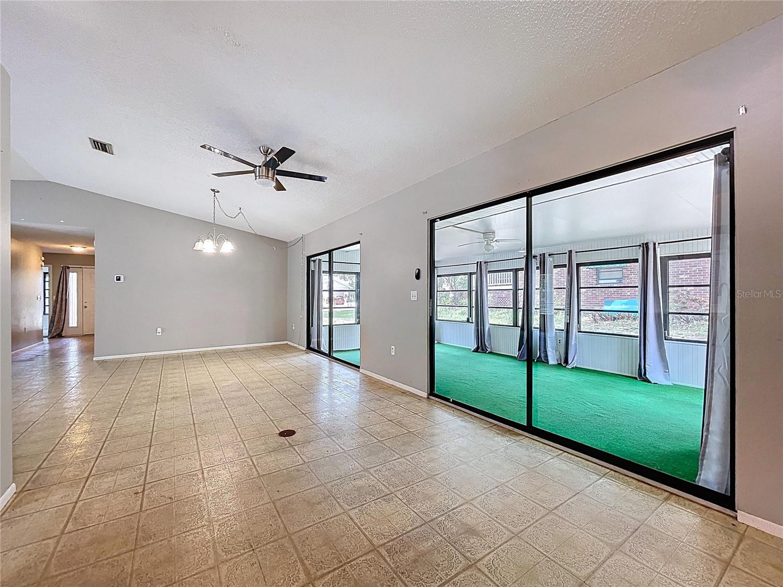 Image 25 of 64 For 903 72nd Street Nw