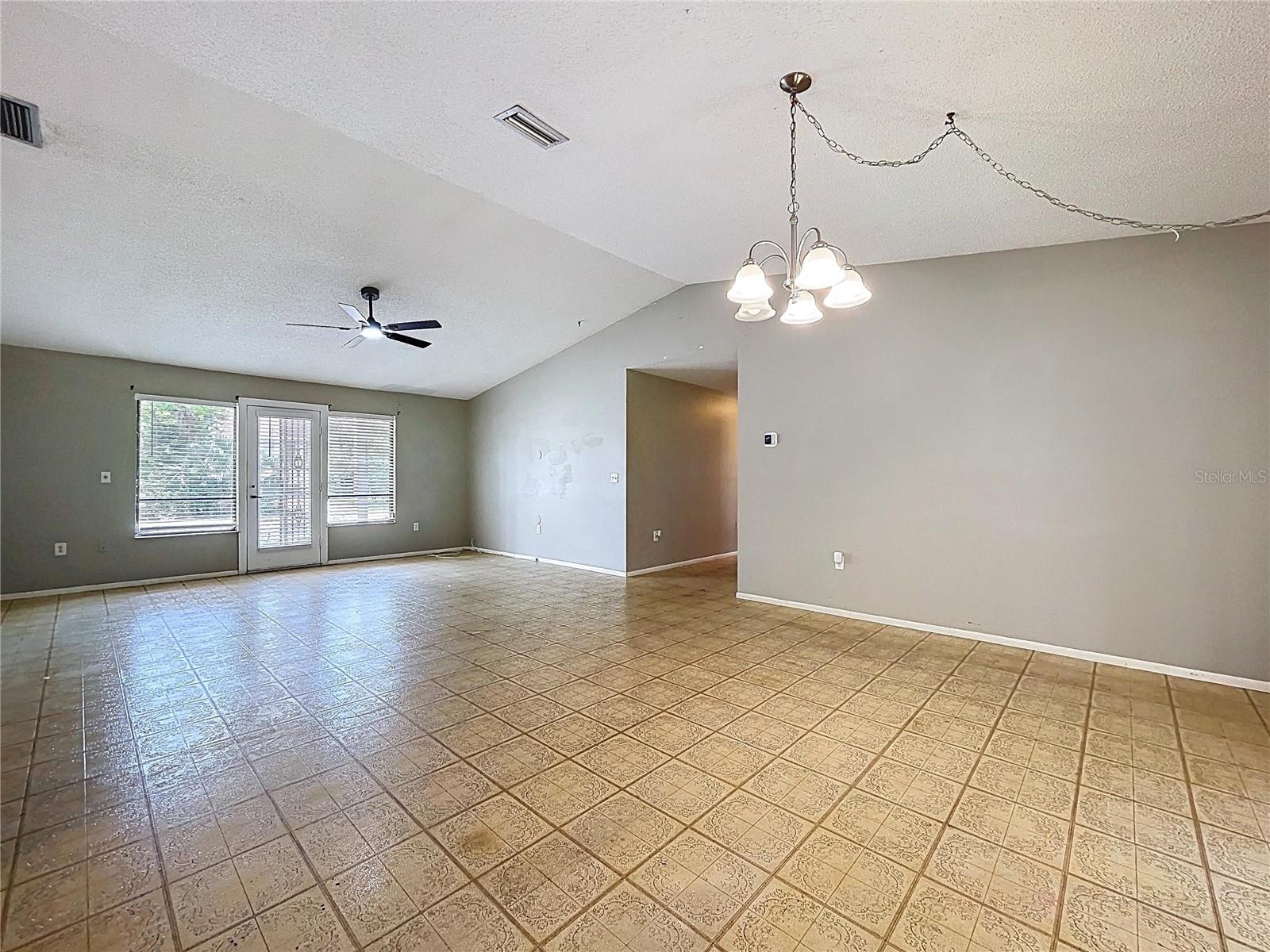 Image 28 of 64 For 903 72nd Street Nw