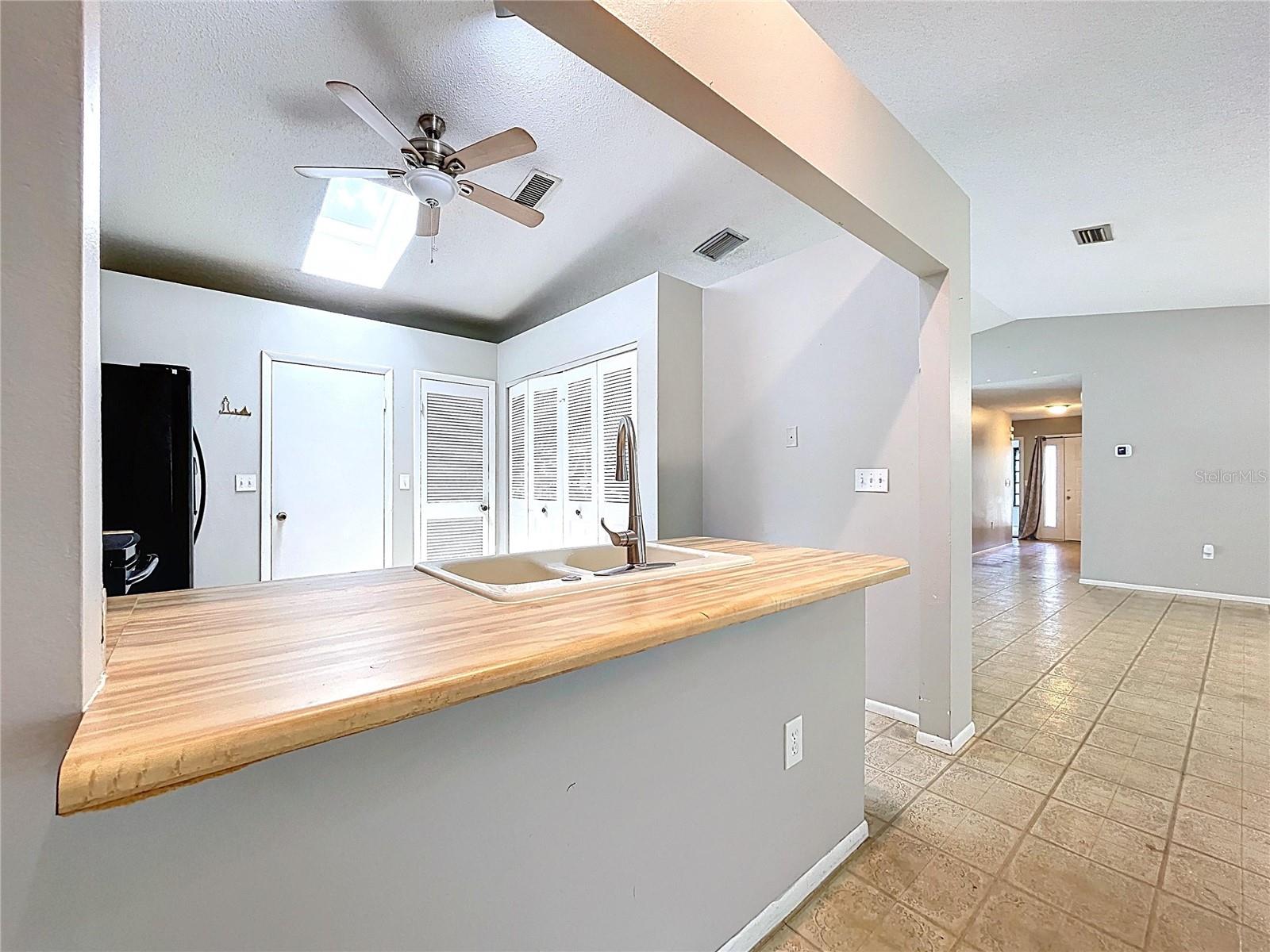 Image 33 of 64 For 903 72nd Street Nw