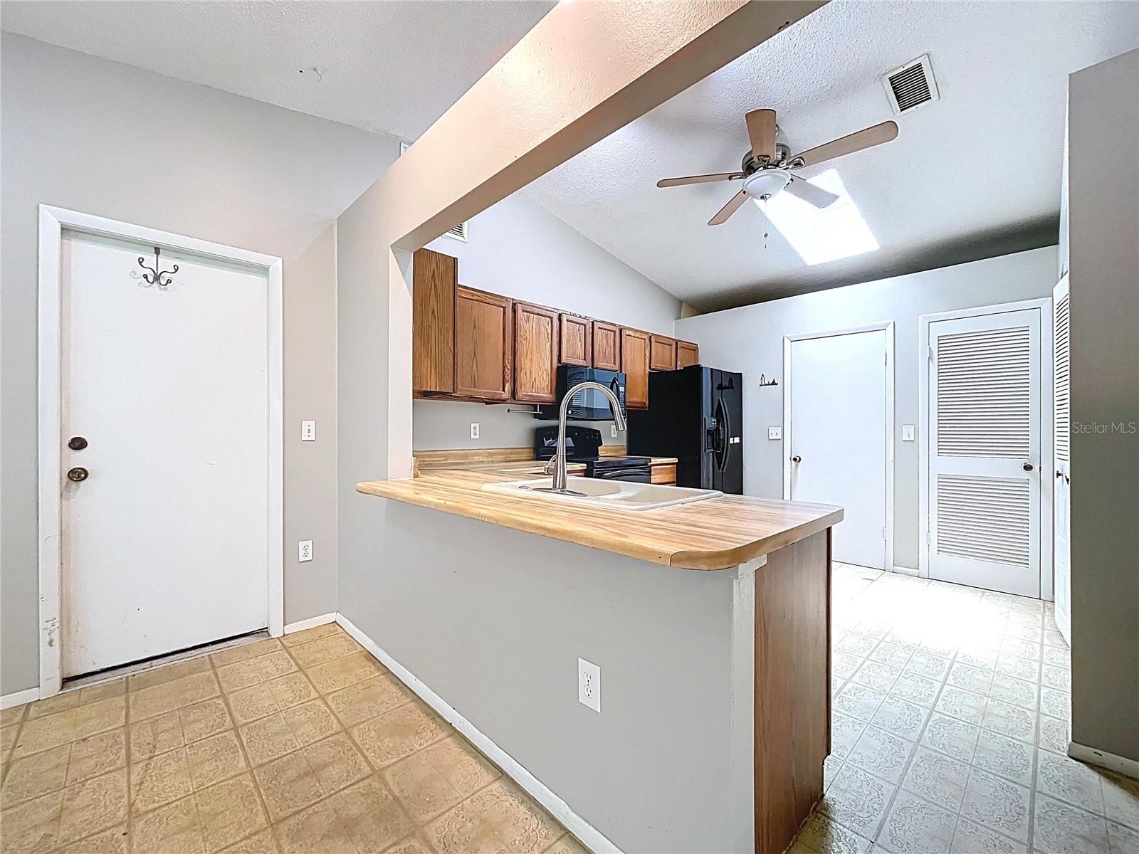 Image 35 of 64 For 903 72nd Street Nw