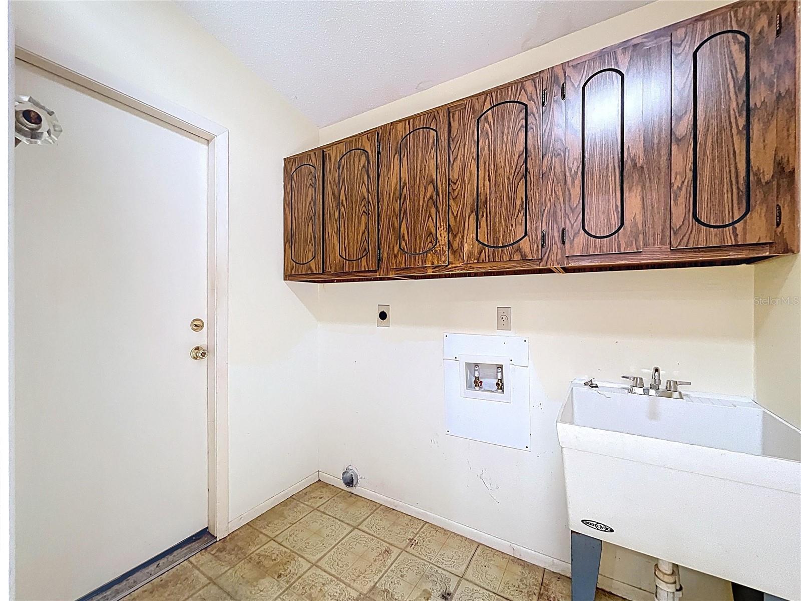Image 58 of 64 For 903 72nd Street Nw