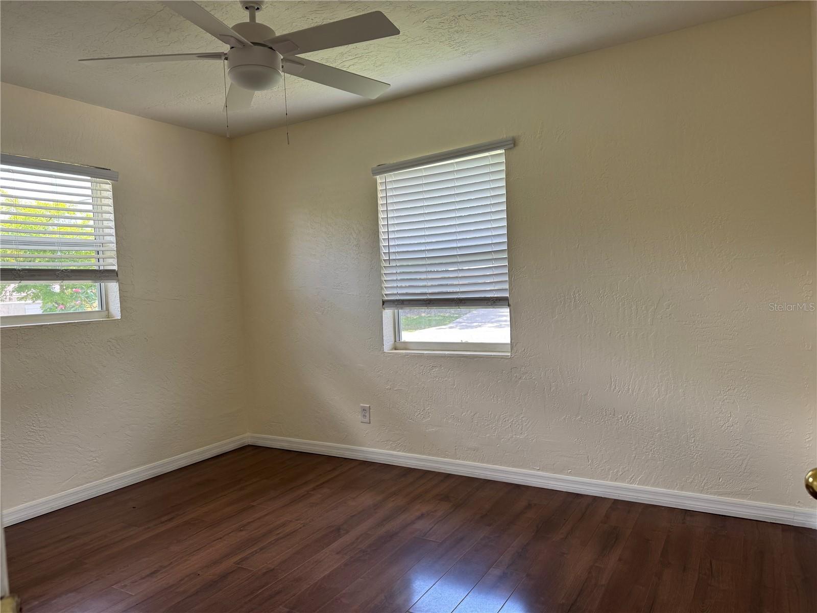 Image 10 of 19 For 4511 Ardale Street
