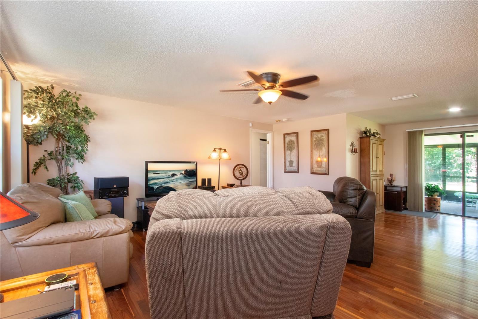 Image 13 of 58 For 6501 34th Avenue W