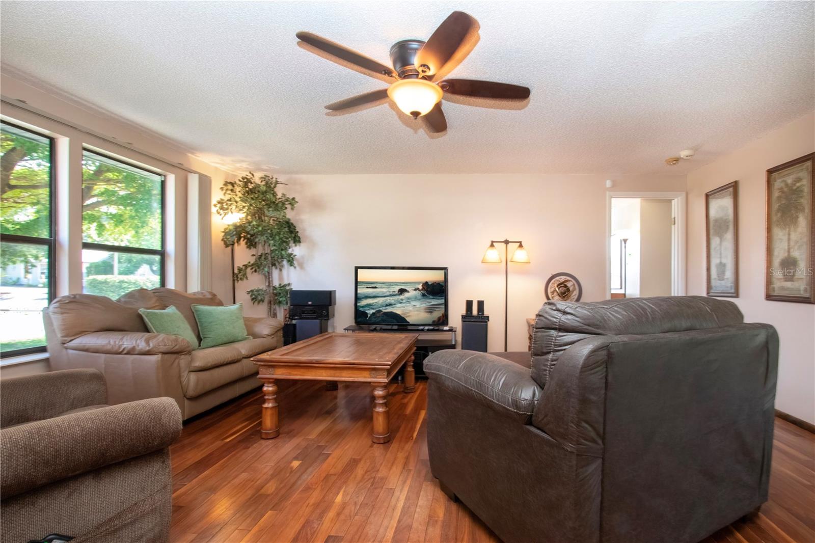 Image 18 of 58 For 6501 34th Avenue W