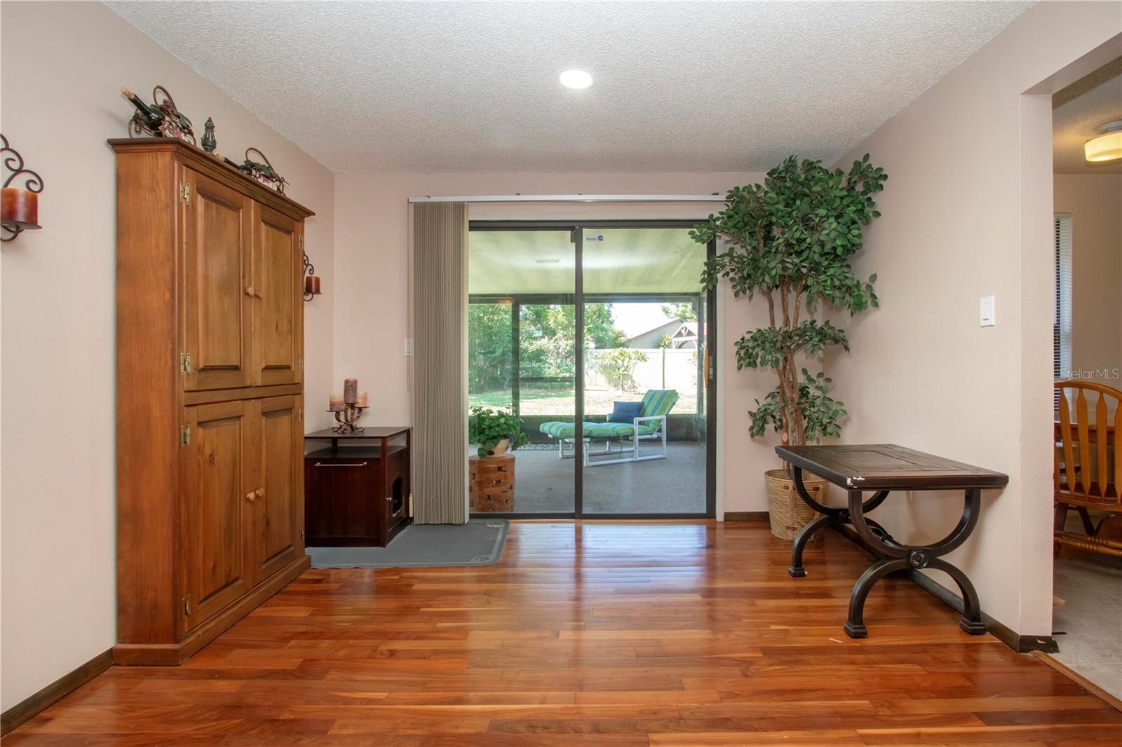 Image 23 of 58 For 6501 34th Avenue W