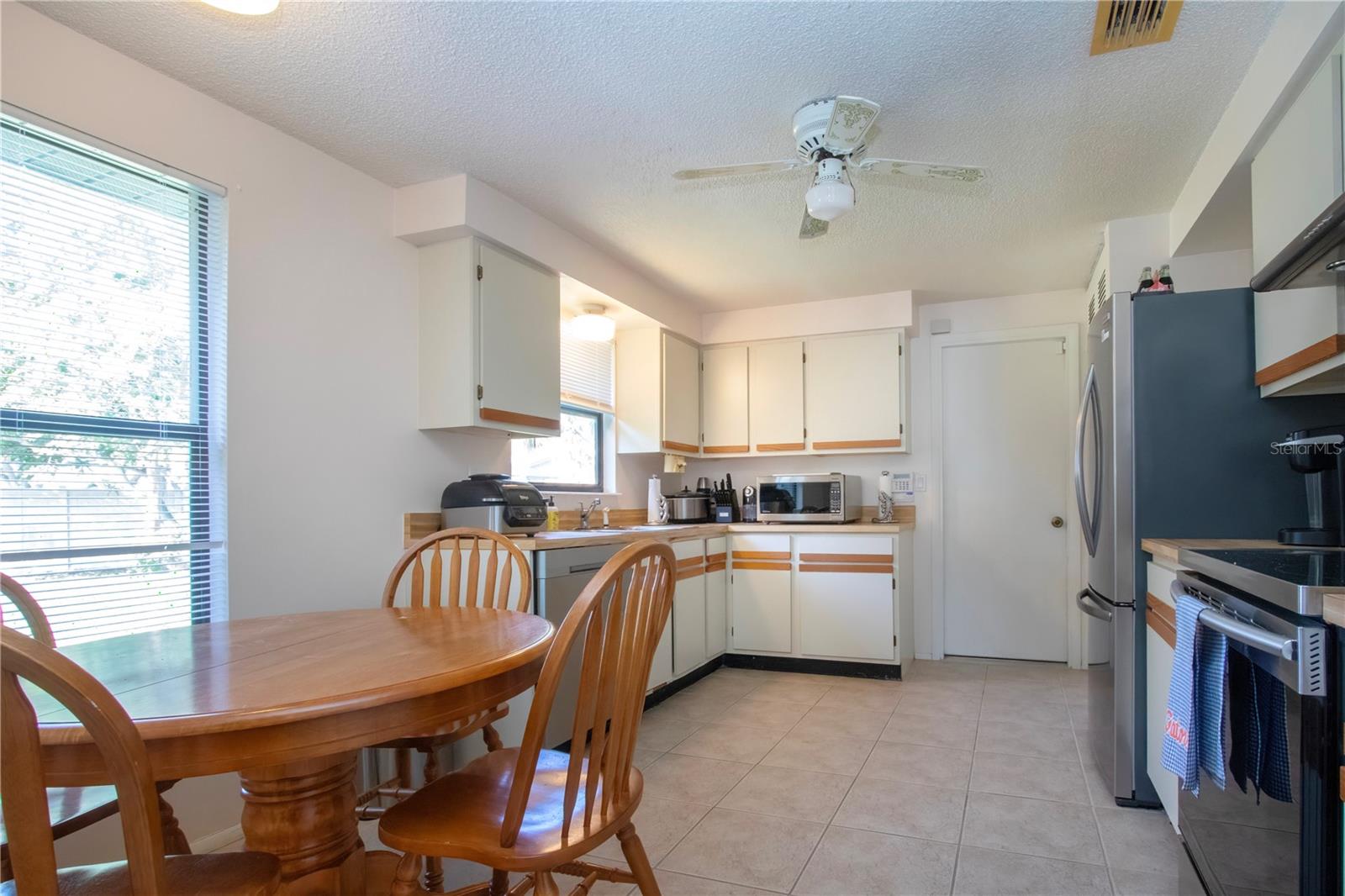 Image 25 of 58 For 6501 34th Avenue W