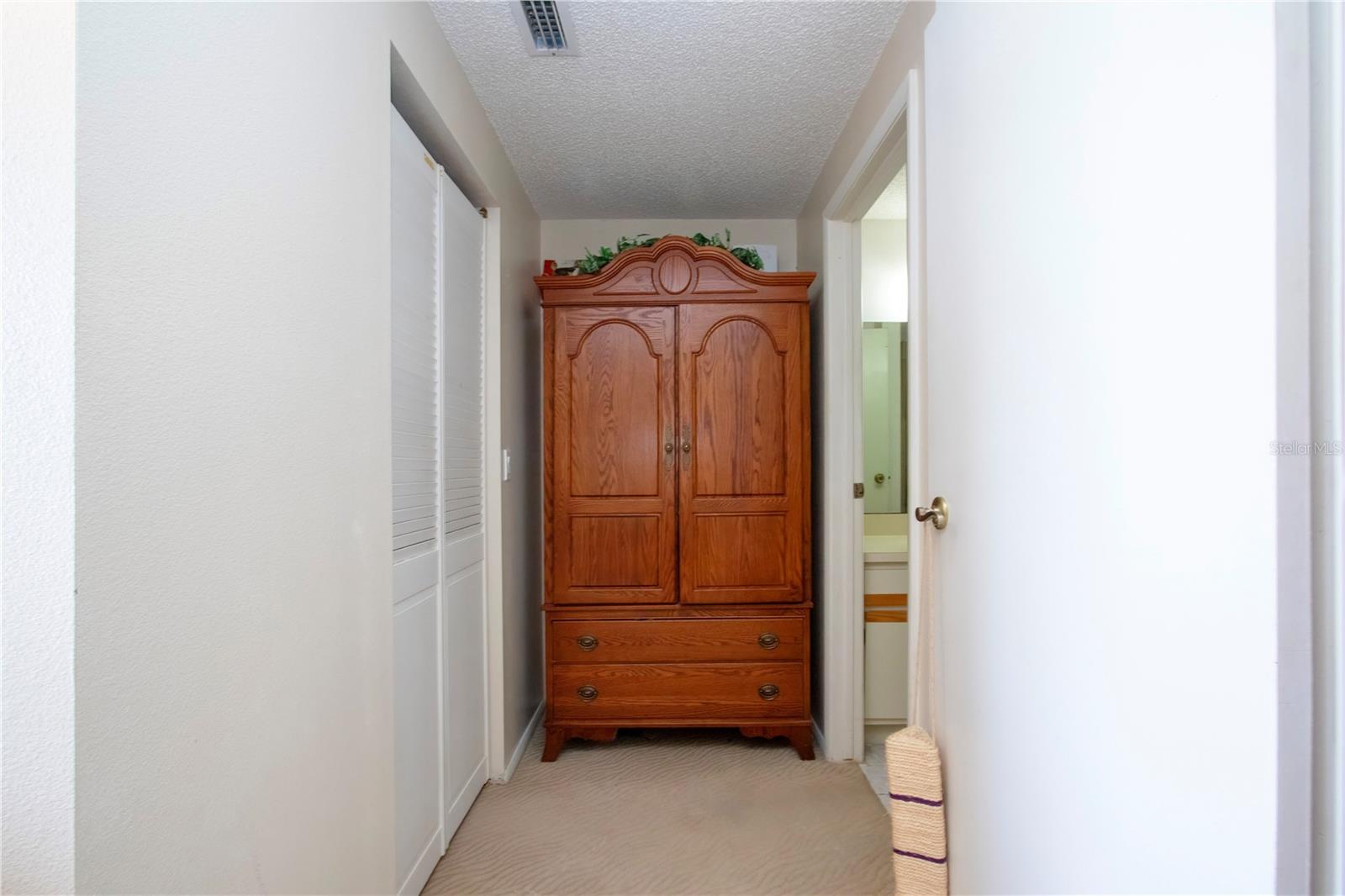 Image 37 of 58 For 6501 34th Avenue W