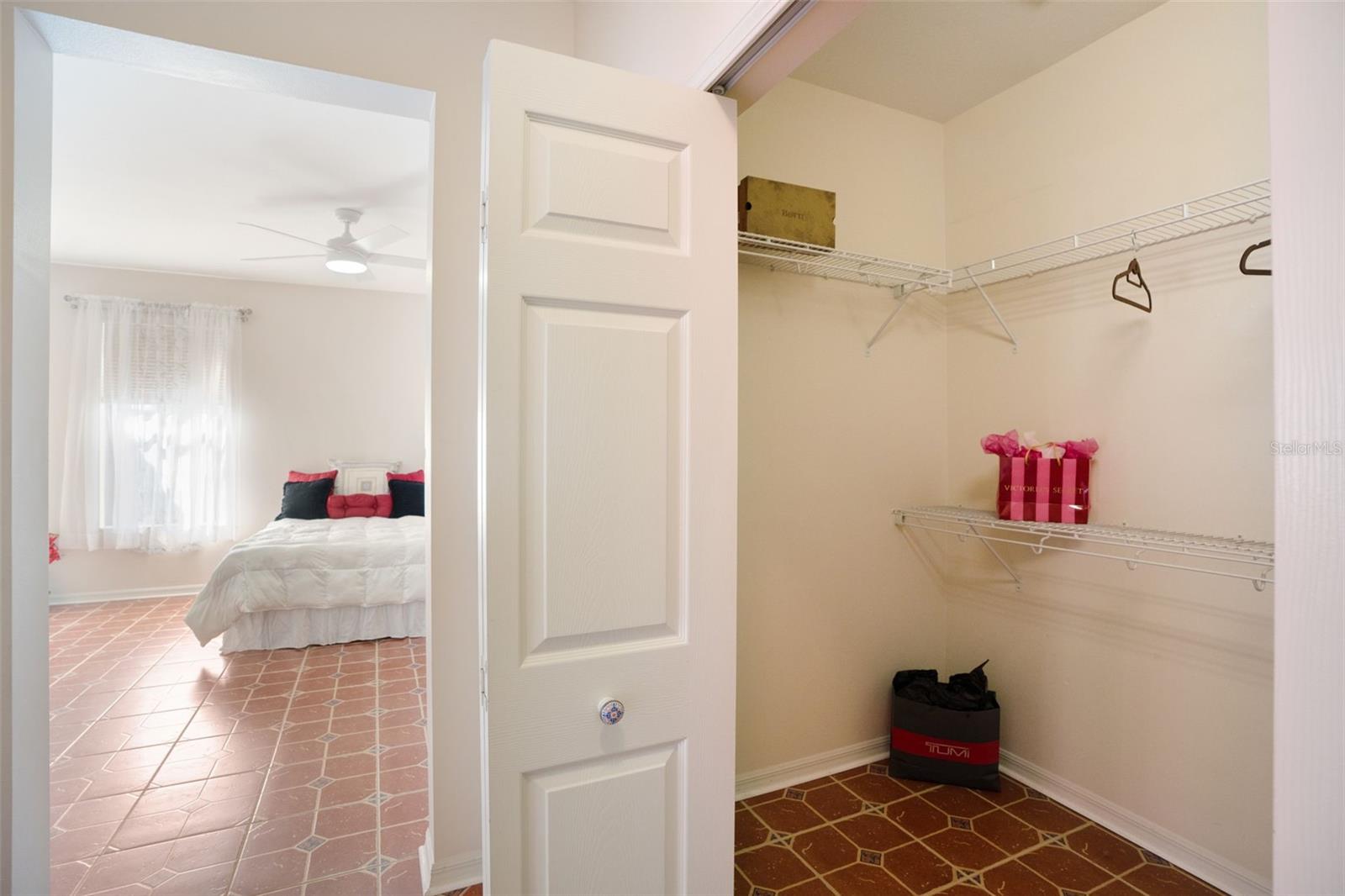 Image 26 of 36 For 1410 Maseno Drive