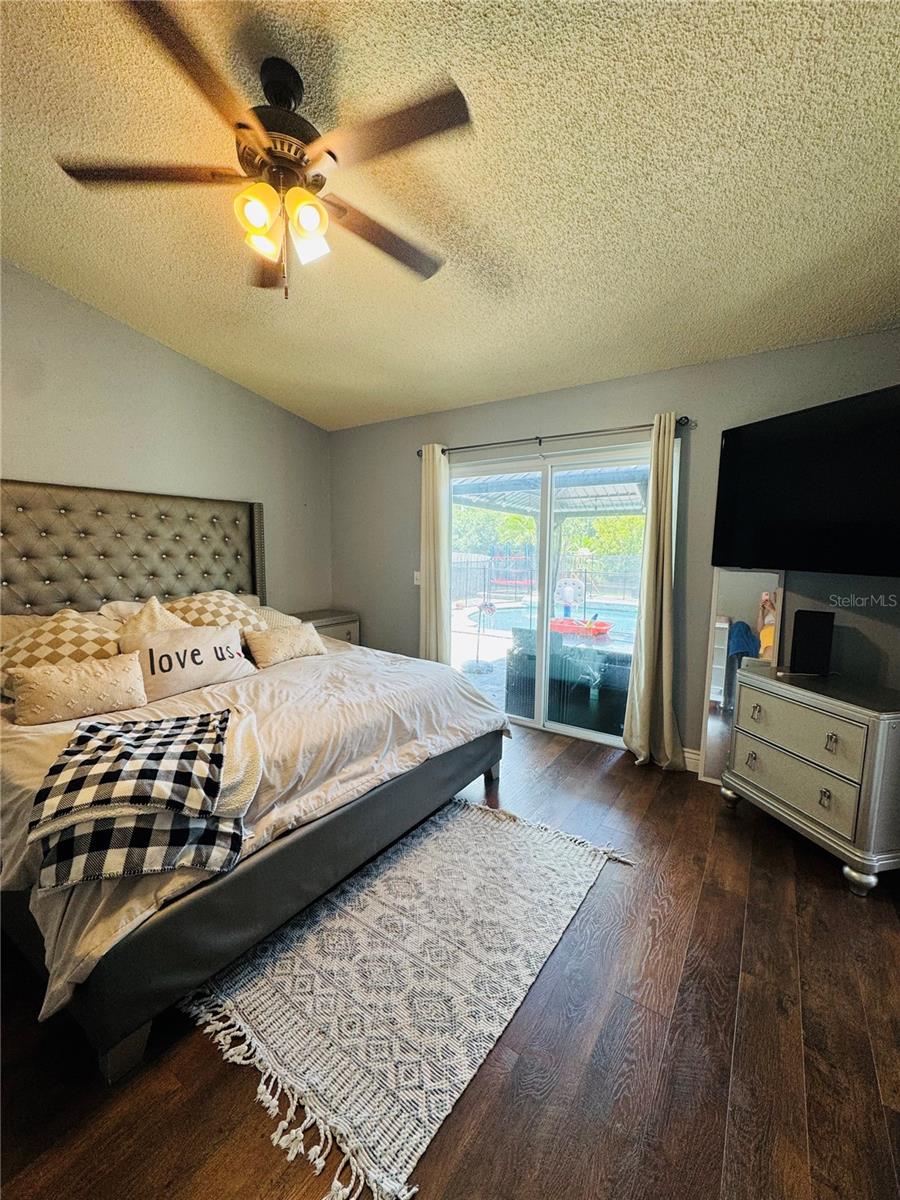 Image 11 of 29 For 1027 Whittier Circle