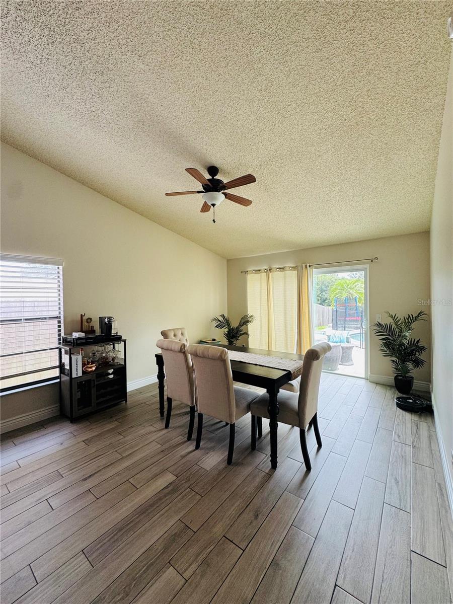 Image 9 of 29 For 1027 Whittier Circle