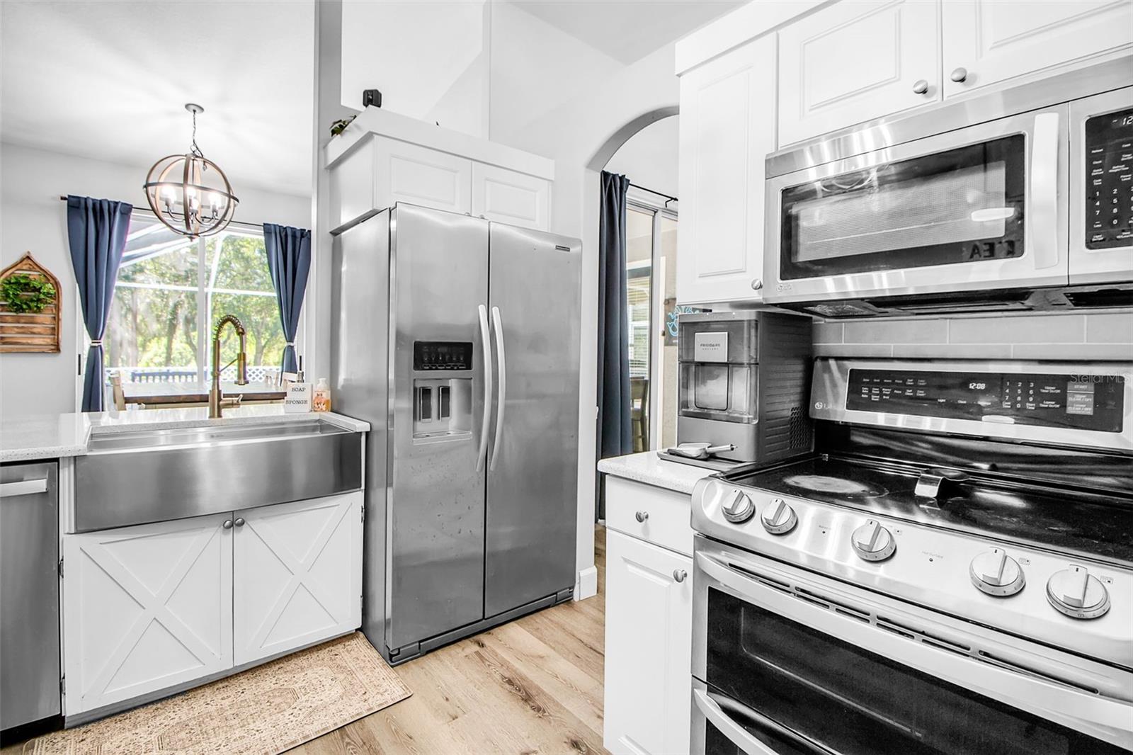 Image 31 of 75 For 14818 7th Avenue E
