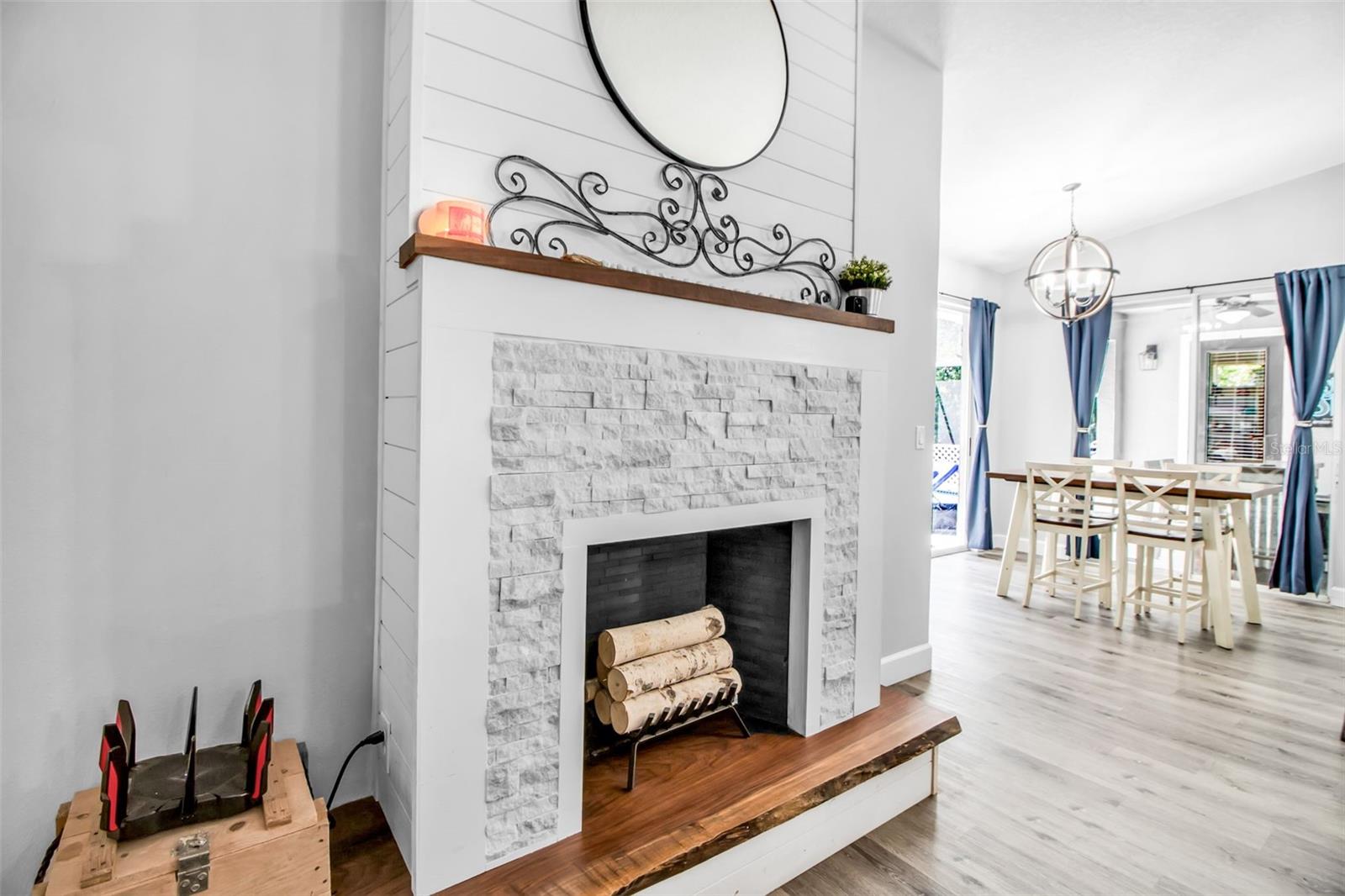 Image 40 of 75 For 14818 7th Avenue E