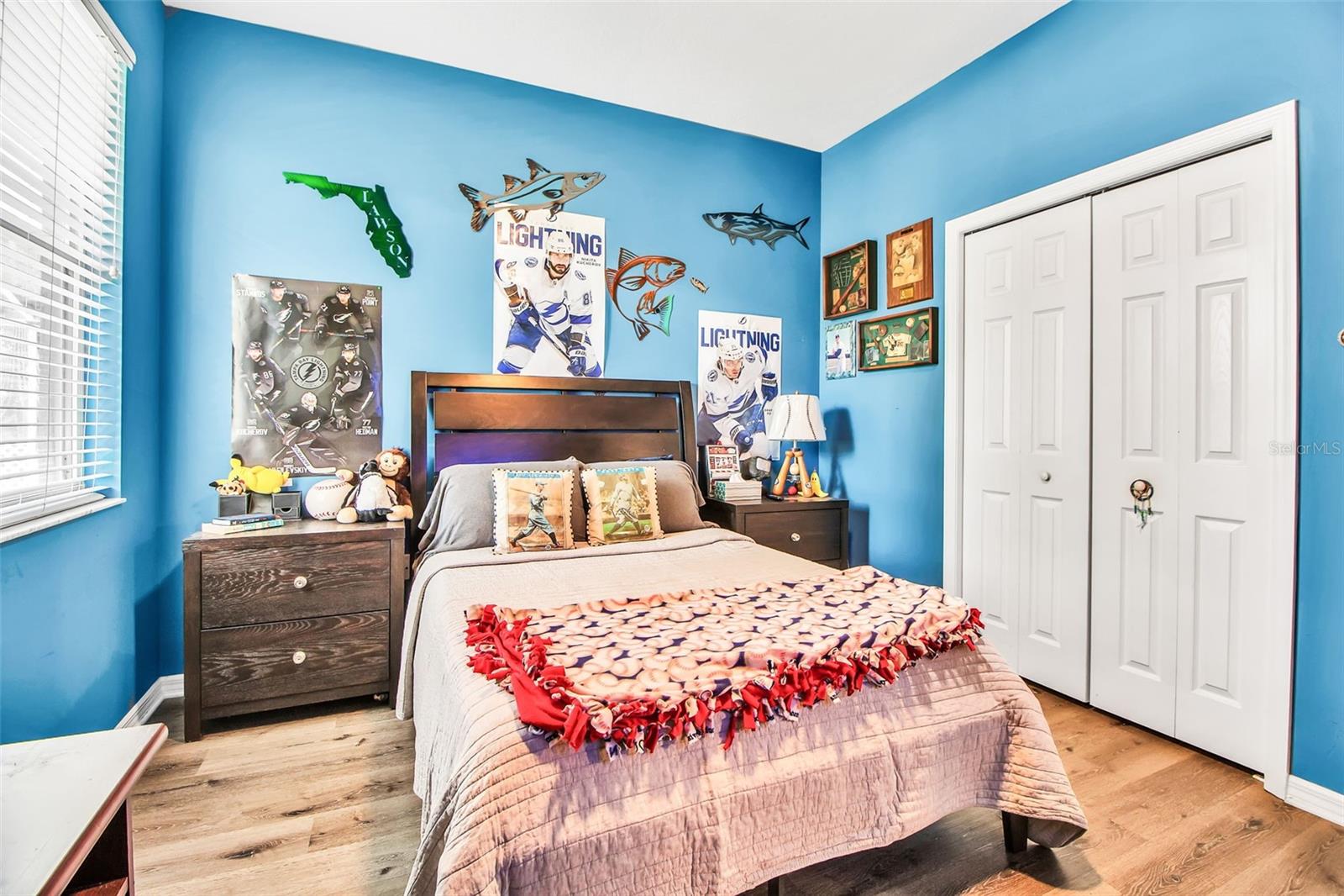 Image 42 of 75 For 14818 7th Avenue E