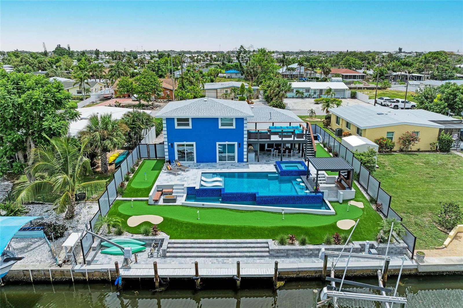 Details for 310 Bryn Mawr Island, BRADENTON, FL 34207