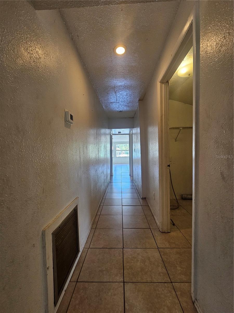 Image 42 of 48 For 1468 19th Street
