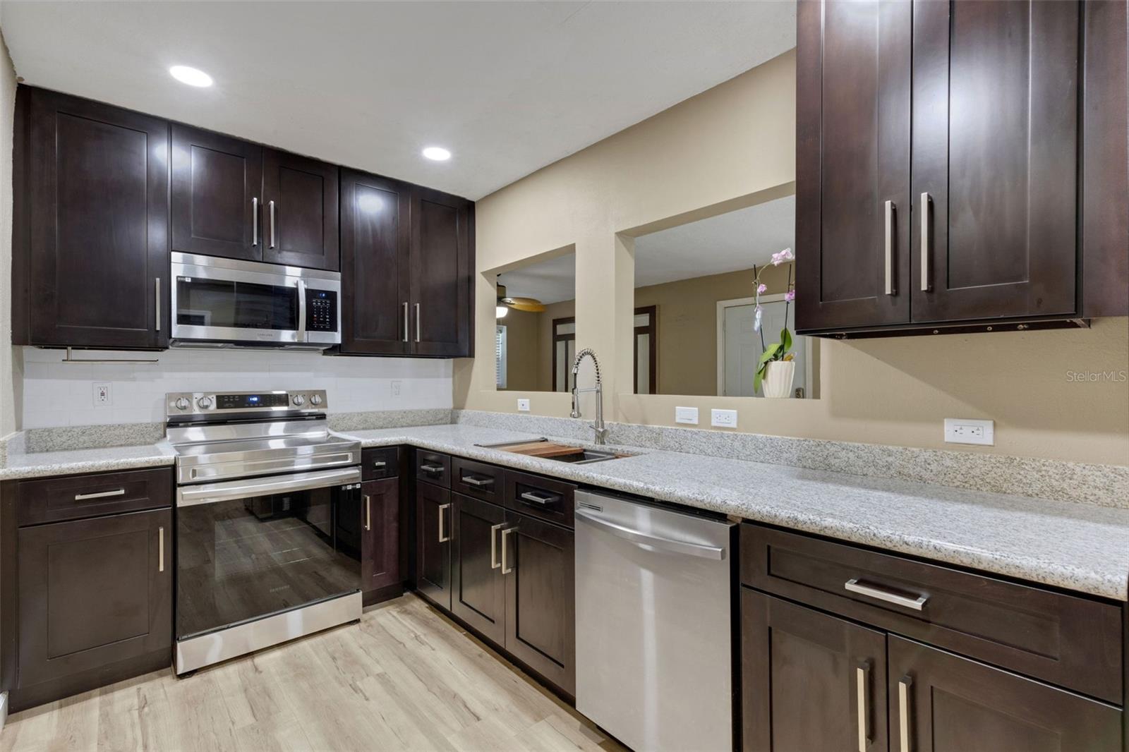 Image 13 of 46 For 3341 Croton Terrace