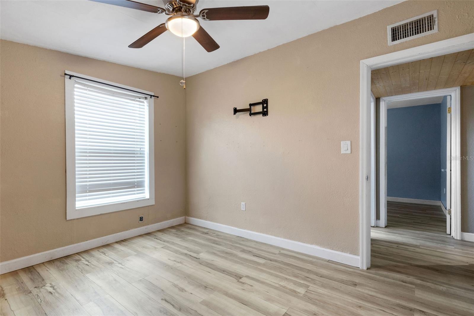 Image 33 of 46 For 3341 Croton Terrace