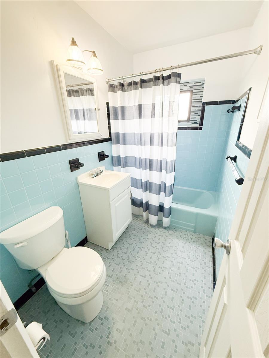 Image 4 of 46 For 3341 Croton Terrace