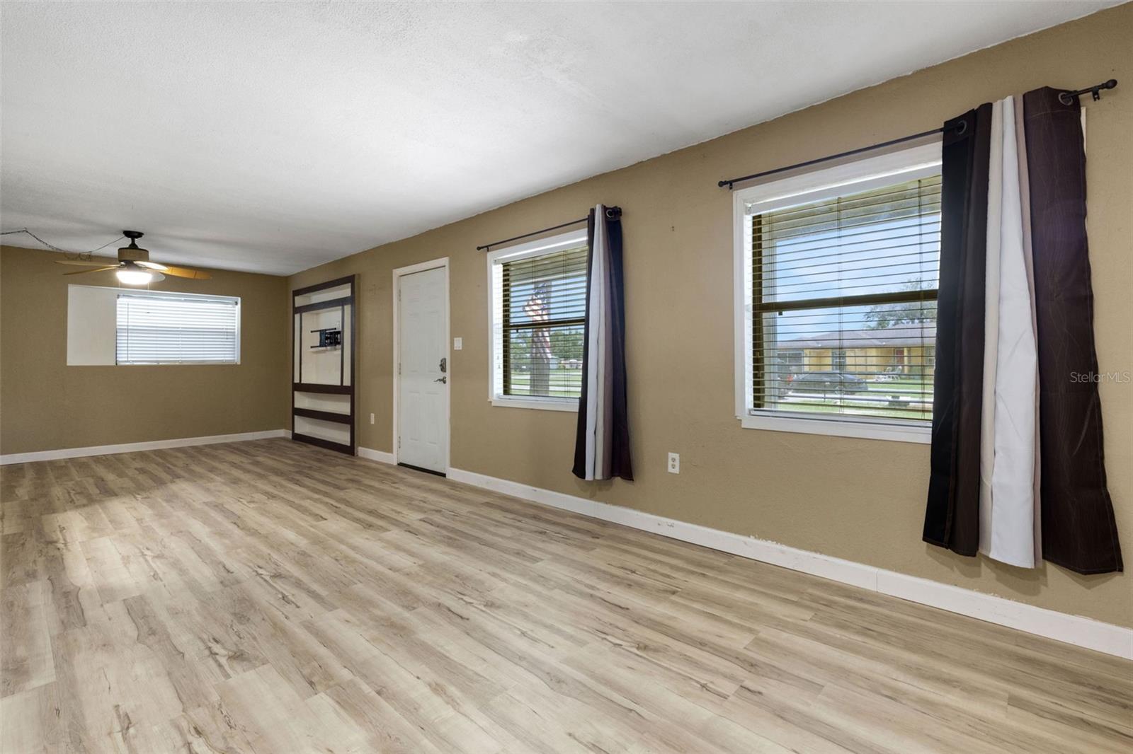 Image 7 of 46 For 3341 Croton Terrace