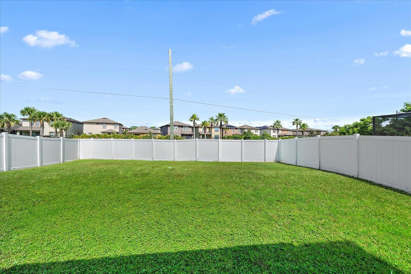 Image 4 of 27 For 1936 Hawks View Drive