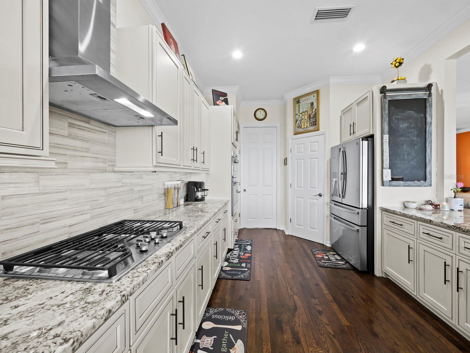 Image 12 of 71 For 8810 Fishermens Bay Drive