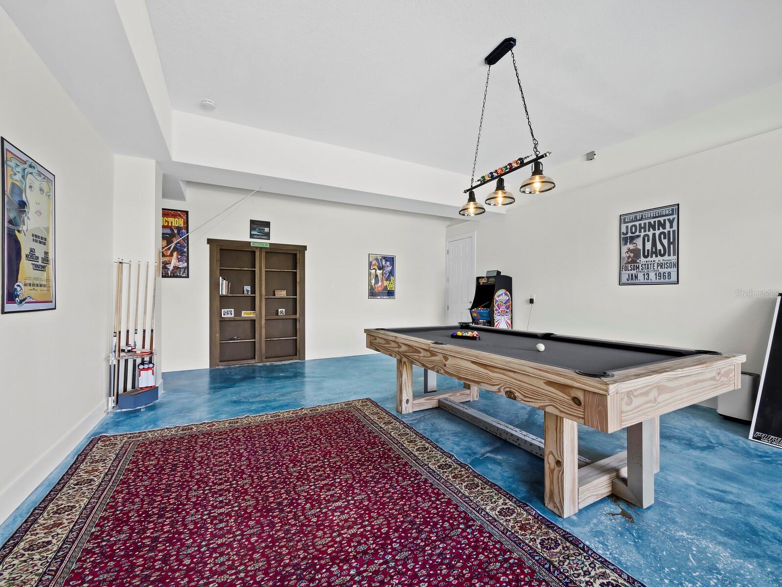 Image 43 of 71 For 8810 Fishermens Bay Drive