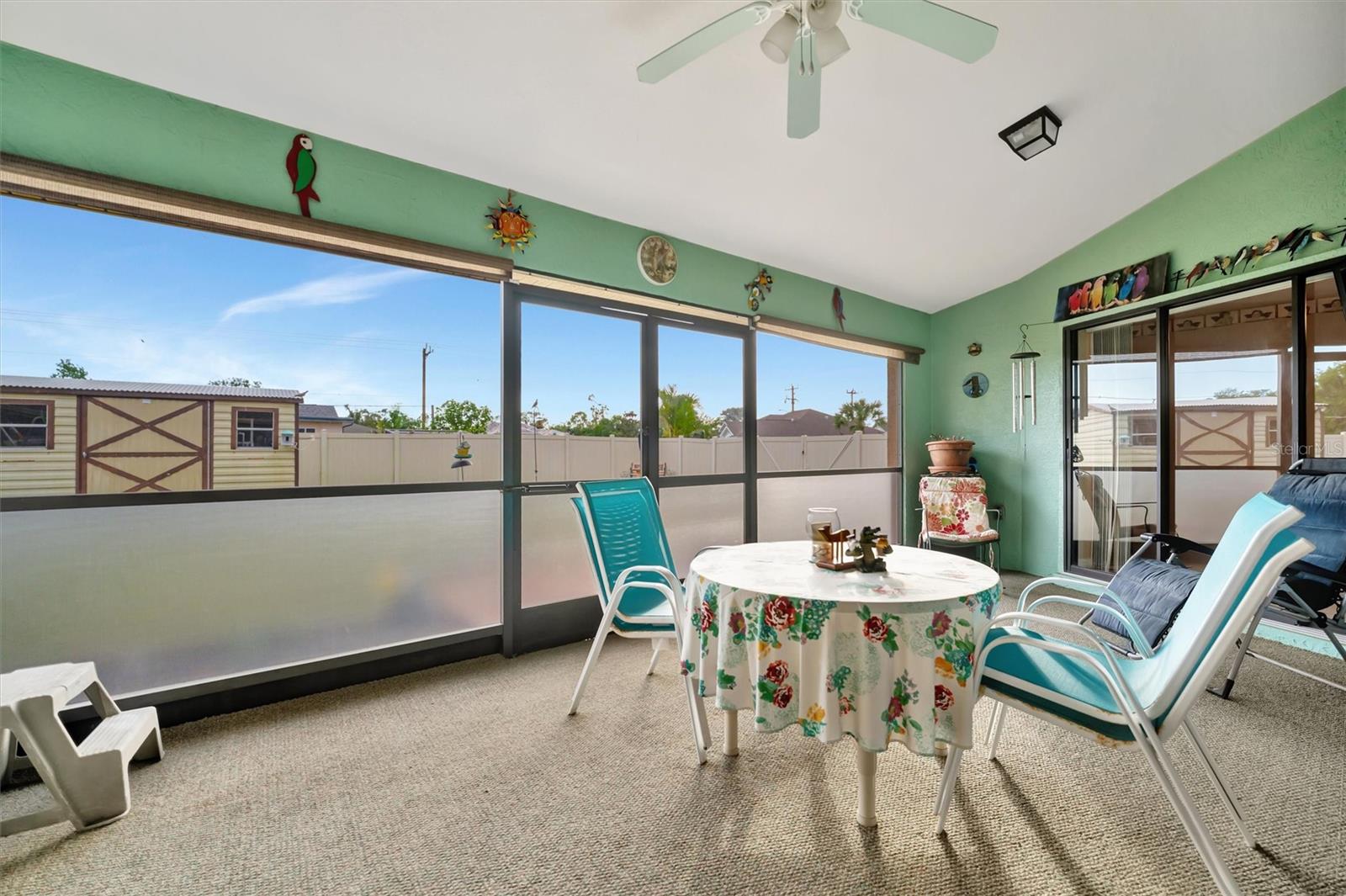 Image 15 of 60 For 23039 Worth Avenue