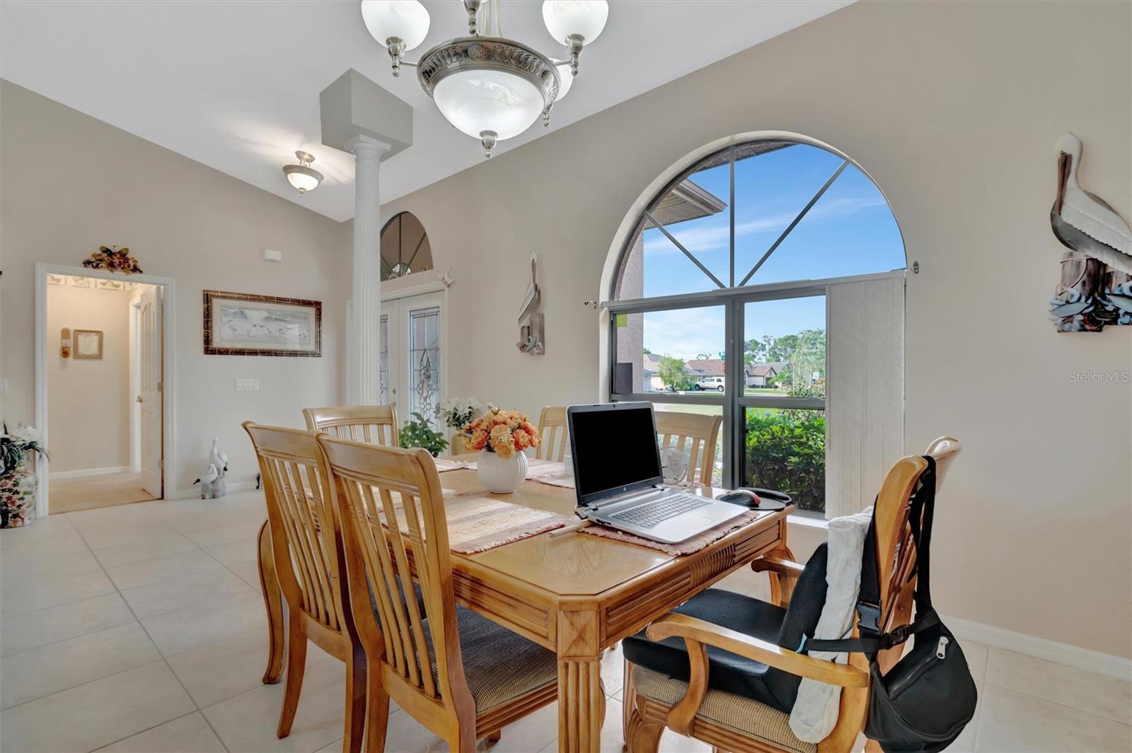 Image 27 of 60 For 23039 Worth Avenue