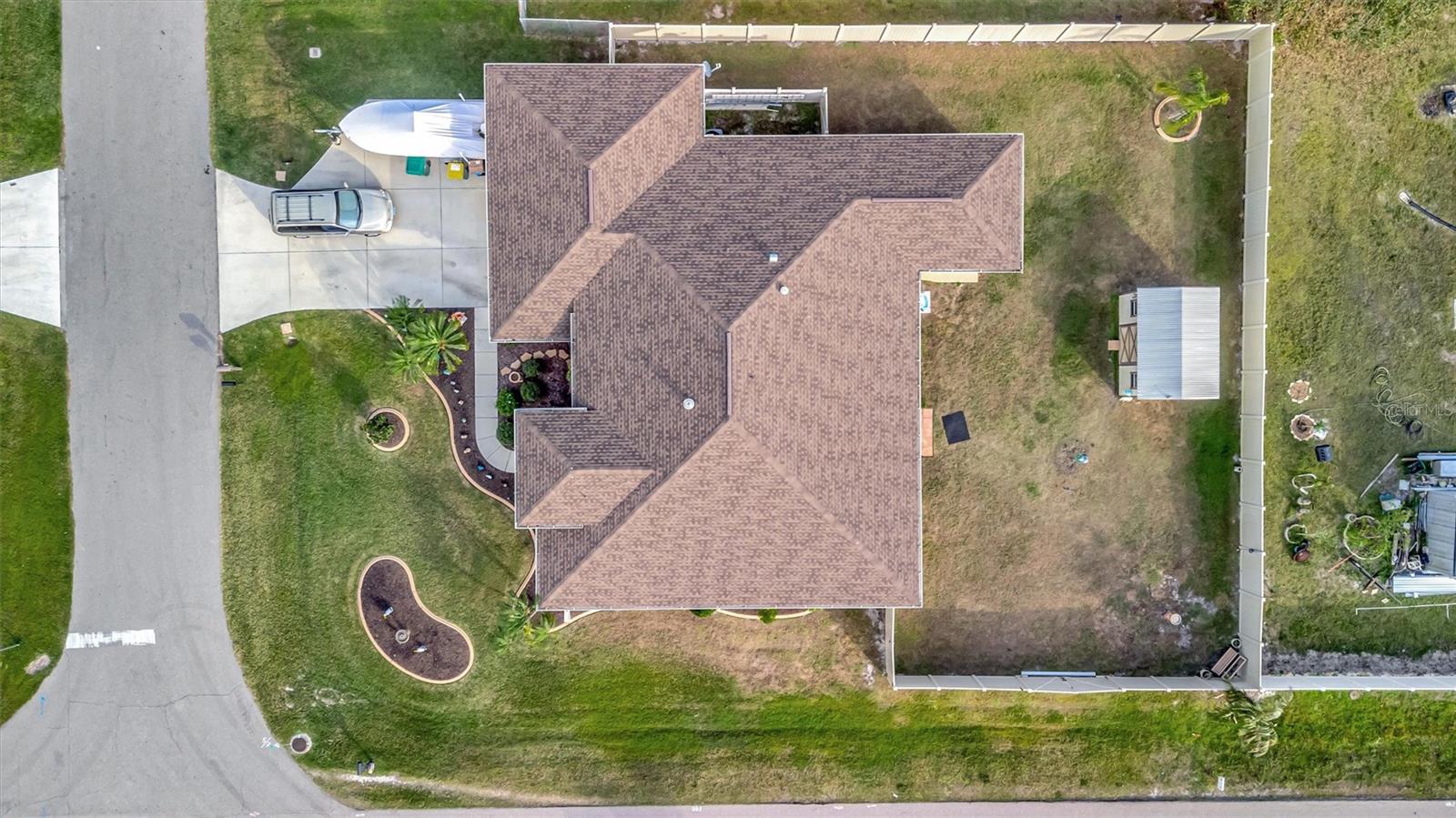 Image 3 of 60 For 23039 Worth Avenue