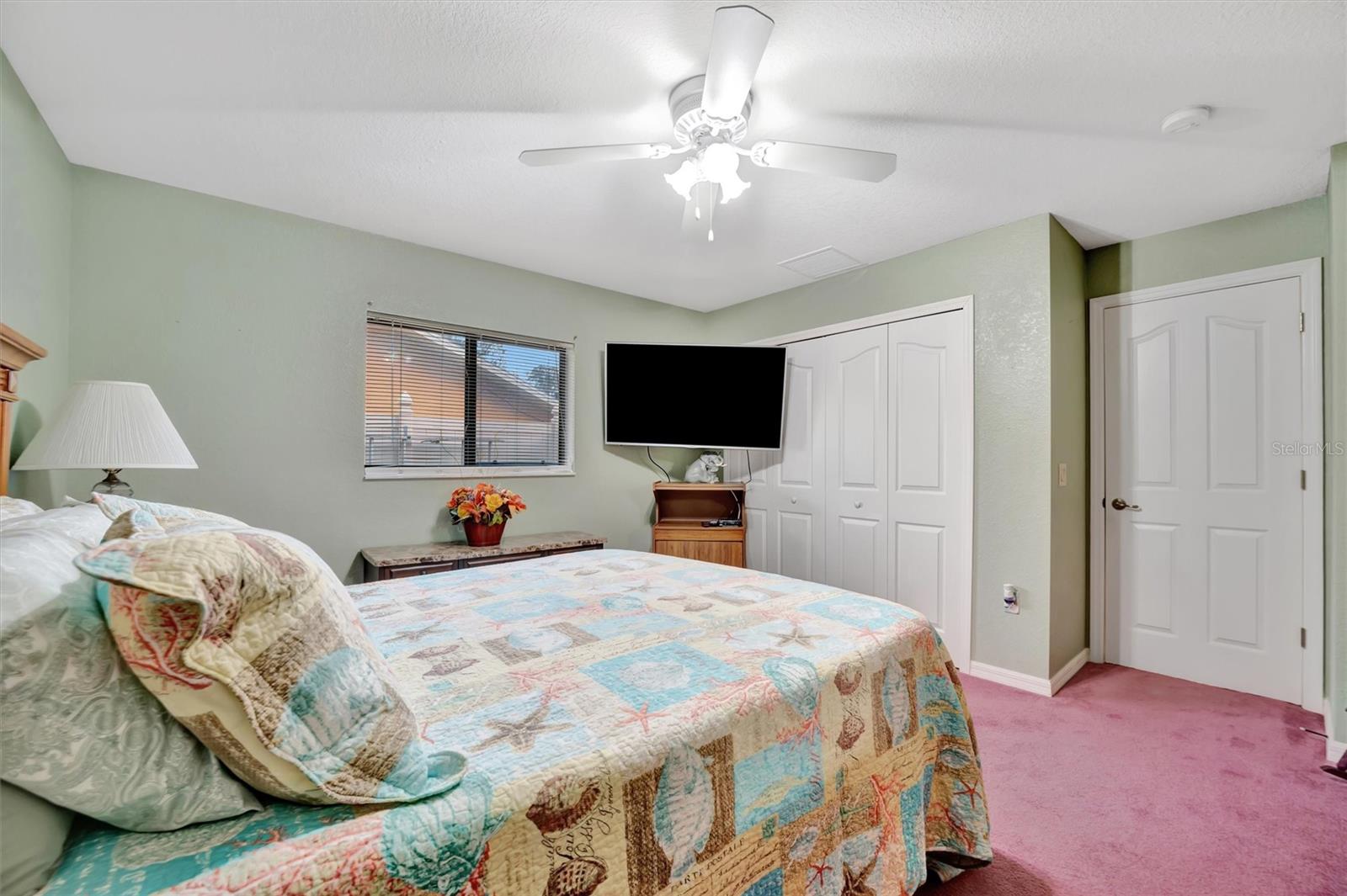 Image 45 of 60 For 23039 Worth Avenue