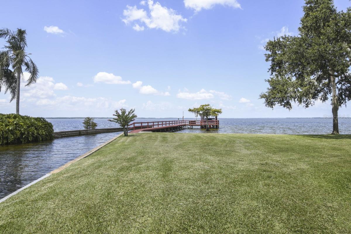 Image 12 of 40 For 8035 Lakeside Drive