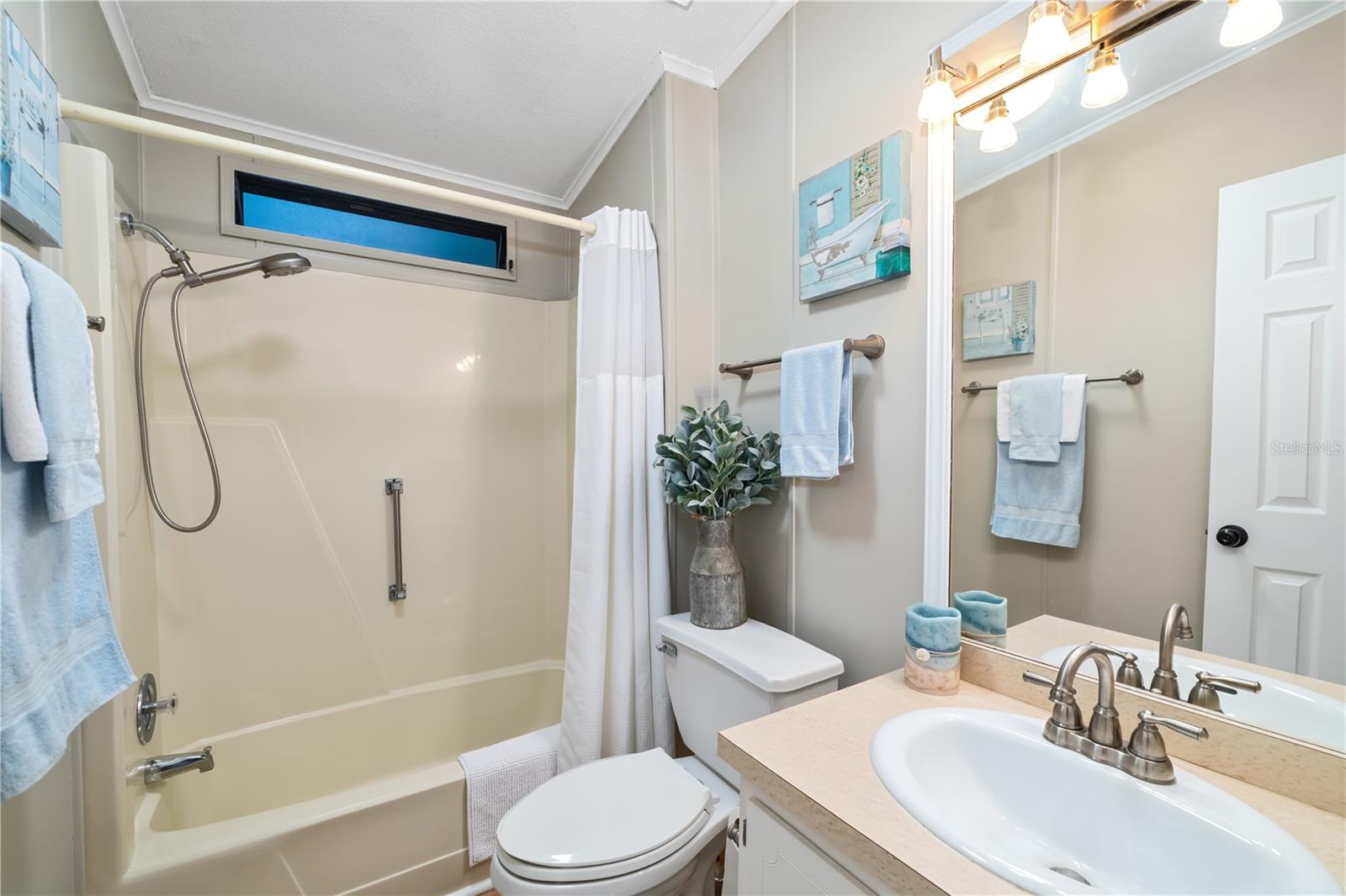 Image 23 of 41 For 1001 Starkey Road 310