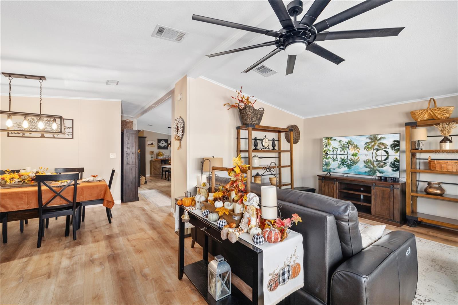 Image 4 of 41 For 1001 Starkey Road 310