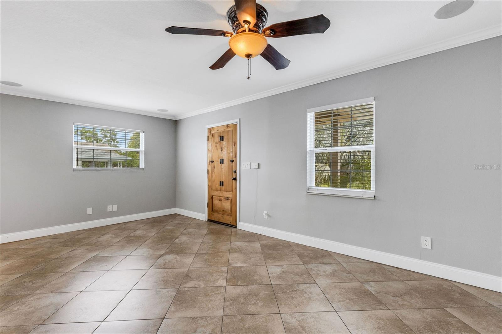 Image 14 of 62 For 2707 Leroy Street