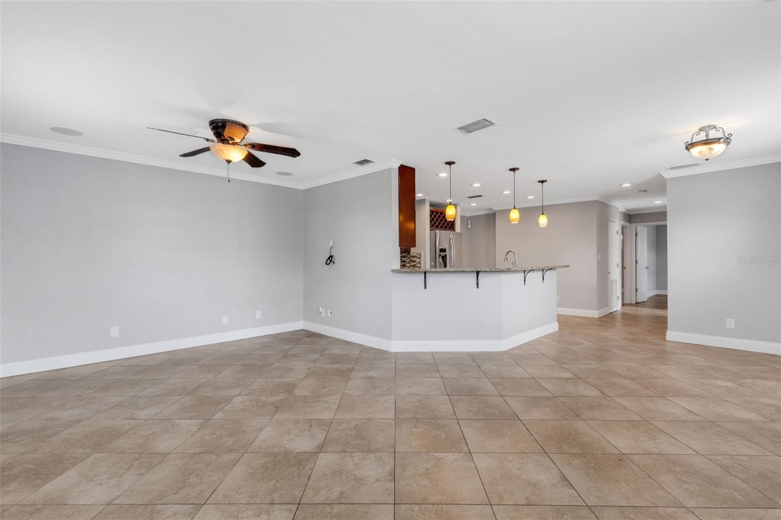Image 16 of 62 For 2707 Leroy Street