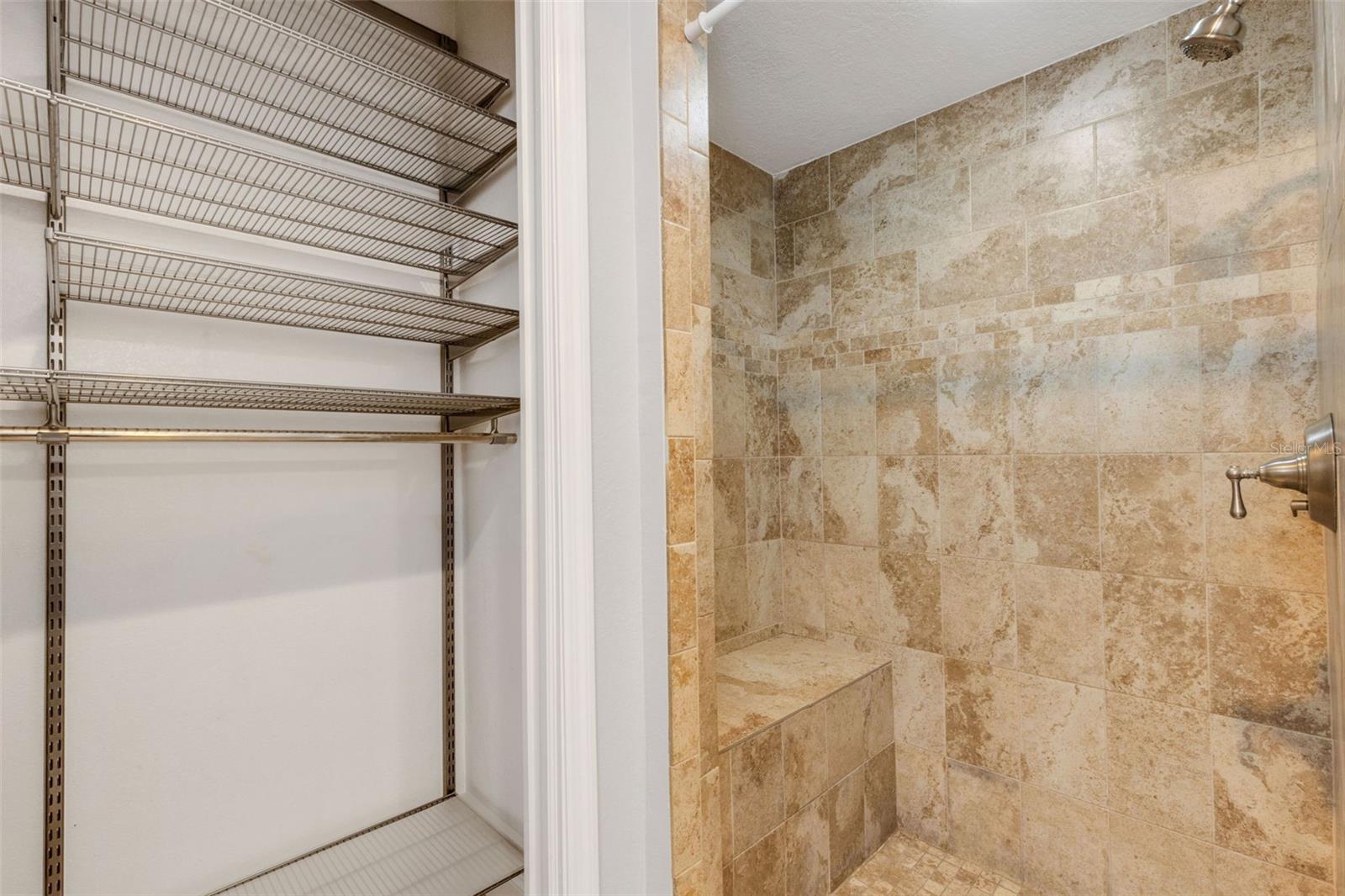 Image 37 of 62 For 2707 Leroy Street