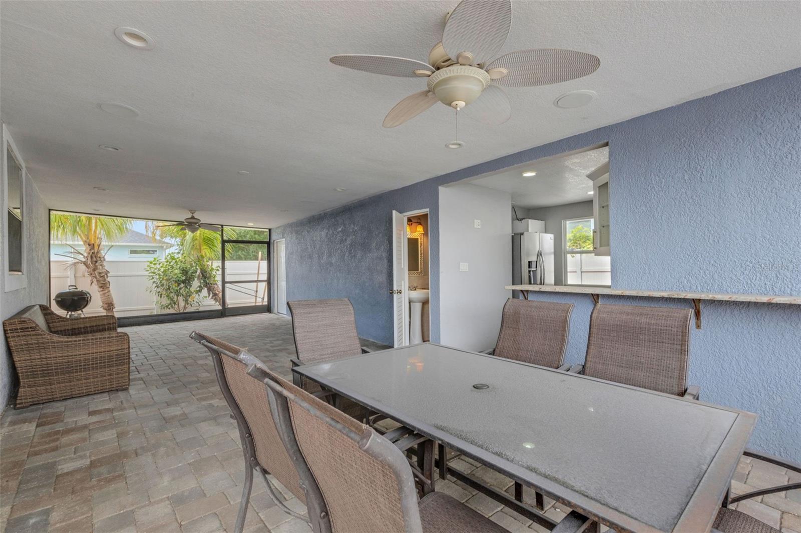Image 46 of 62 For 2707 Leroy Street