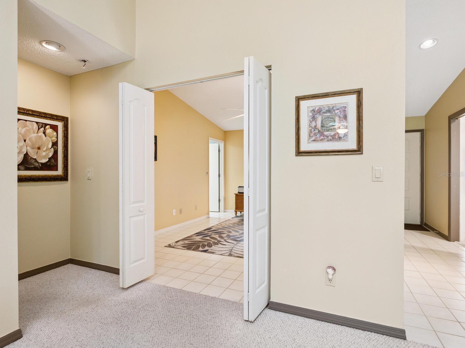 Image 26 of 45 For 4042 Wilshire Circle E 151