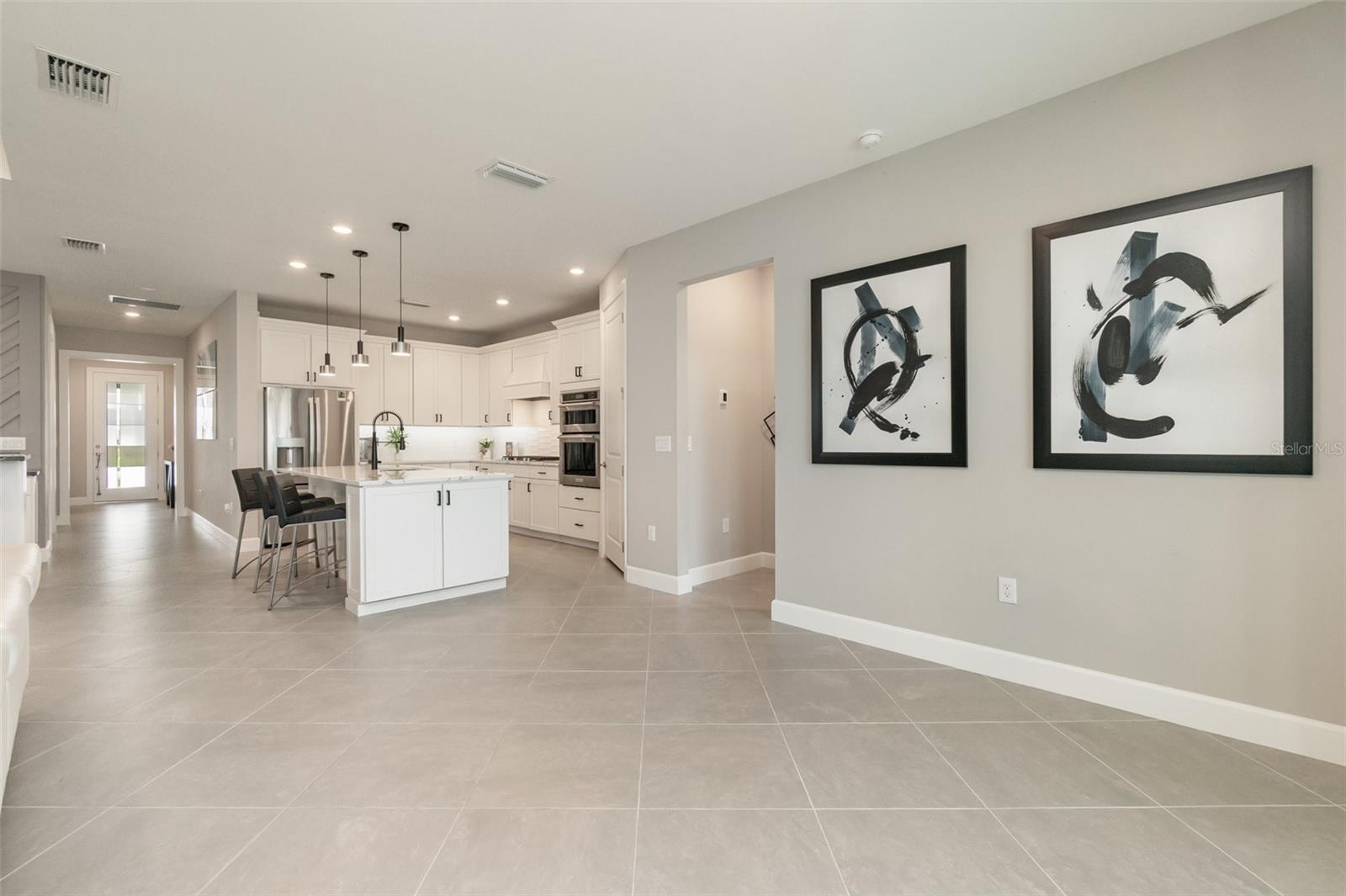 Image 11 of 63 For 10109 Beachwalk Drive
